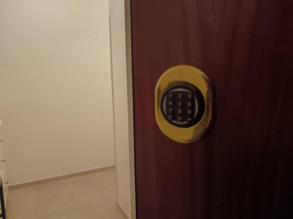 Bertiera Rooms Болоня Екстериор снимка