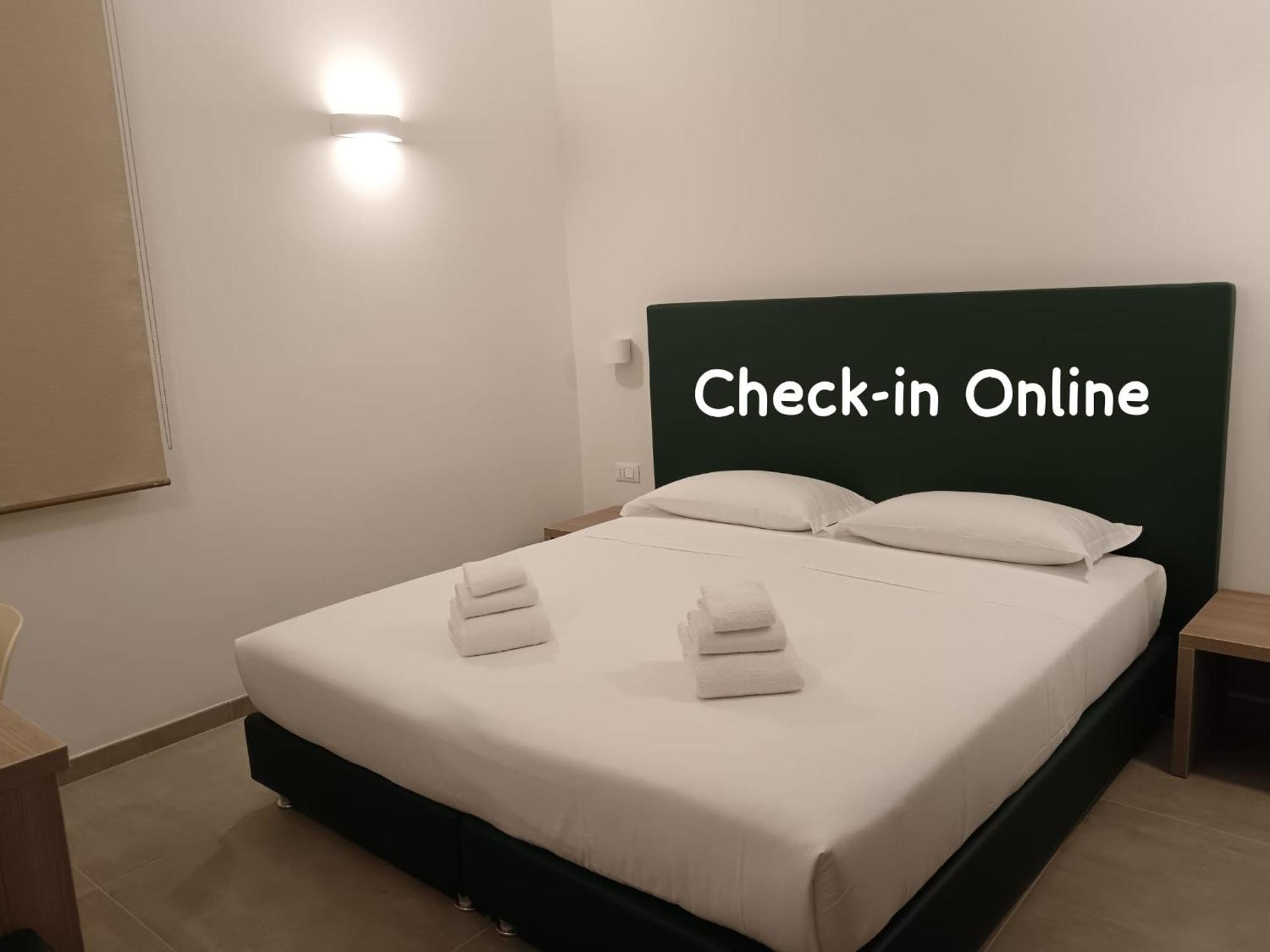 Bertiera Rooms Болоня Екстериор снимка